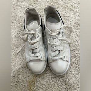 alexander mcqueen women’s size 8.5